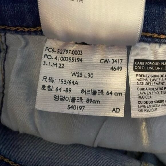 Levi’s 720 High Rise Super Skinny Jeans in Interstellar Indigo Medium Wash 25 - Picture 4 of 9